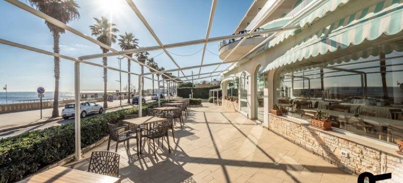 HOTIDAY 房间收藏 - 勒乌卡海滨(Hotiday Leuca Lungomare)图片