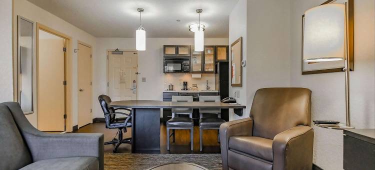 Candlewood Suites 威奇托 - 机场 by IHG(Candlewood Suites WICHITA - AIRPORT by IHG)图片