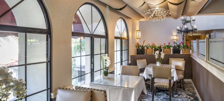 卡宾特里拉贝斯特韦斯特优质酒店(Best Western Plus Carpinteria Inn)图片