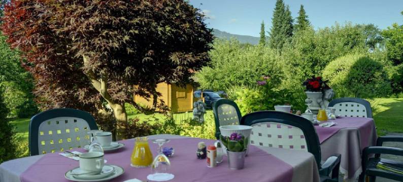 豪斯格鲁克自助早餐酒店(Haus Golker Ferienwohnungen & Frühstückspension)图片