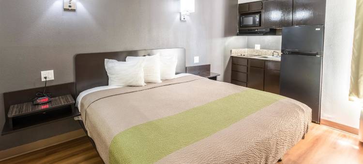 阿林顿6号一室公寓酒店(Studio 6 Arlington, TX)图片