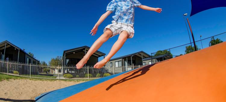 NRMA Yarrawonga 穆尔瓦拉度假公园(Nrma Yarrawonga Mulwala Holiday Park)图片