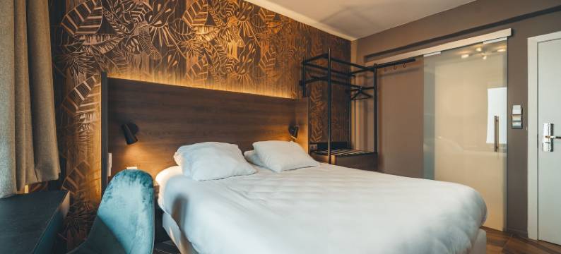 隔壁的普拉多(Prado Next Door)图片