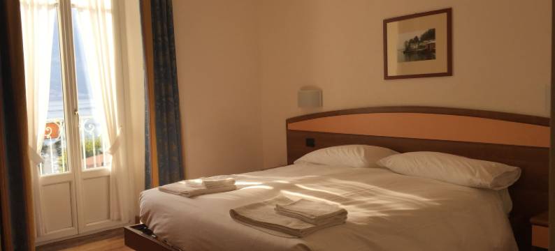 拉里奥酒店(Hotel Lario)图片