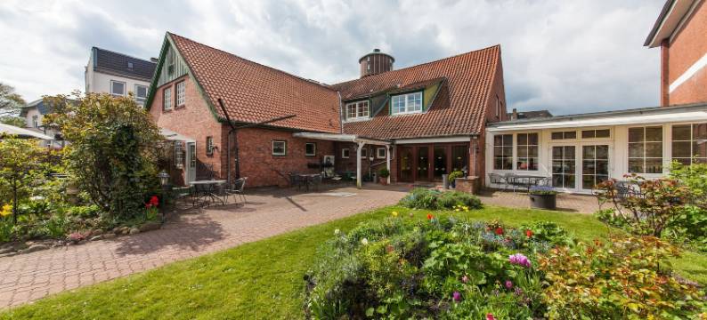 埃尔姆霍恩的三冠酒店(Hotel Drei Kronen Elmshorn)图片