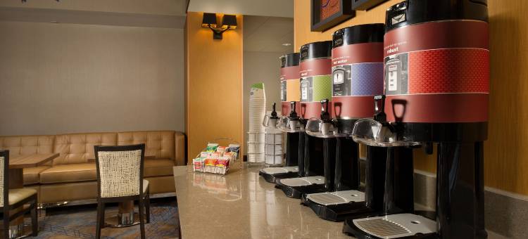 巴尔的摩伍德朗欢朋套房酒店(Hampton Inn & Suites Baltimore/Woodlawn)图片