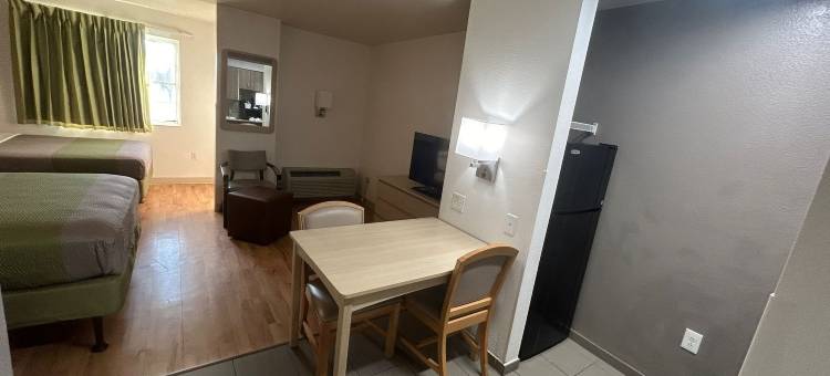 Rodeway Inn Fishers Indianapolis图片