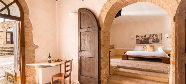 特努塔老农场酒店(Tenuta Fattoria Vecchia)图片