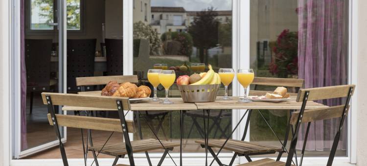 艾克斯罗塞特乡村公园套房酒店(Garden & City Aix En Provence - Rousset)图片