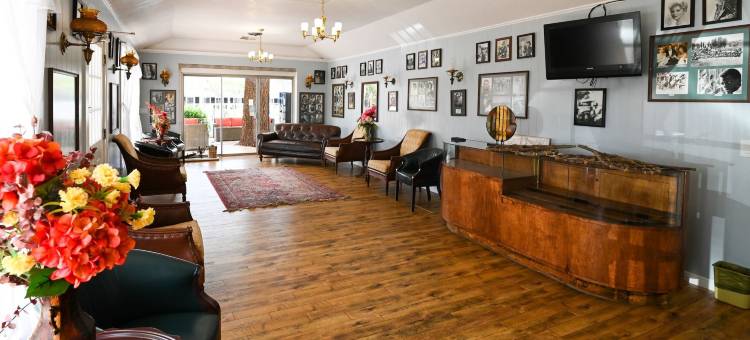 梨酒旅馆(Parry Lodge)图片