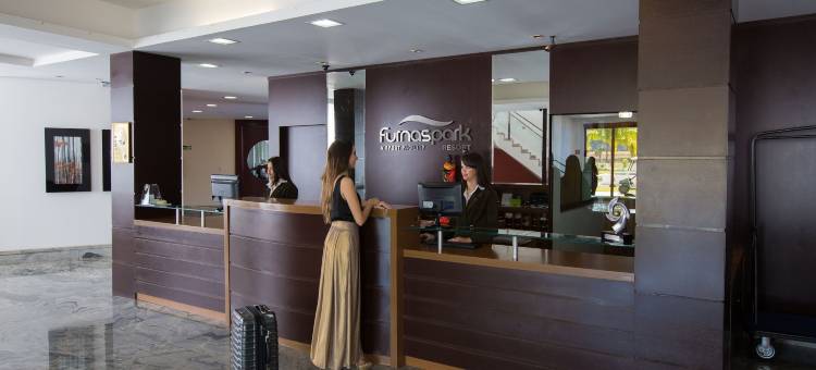 芬纳斯帕克温德姆华美达观光农场(Ramada by Wyndham Furnaspark)图片