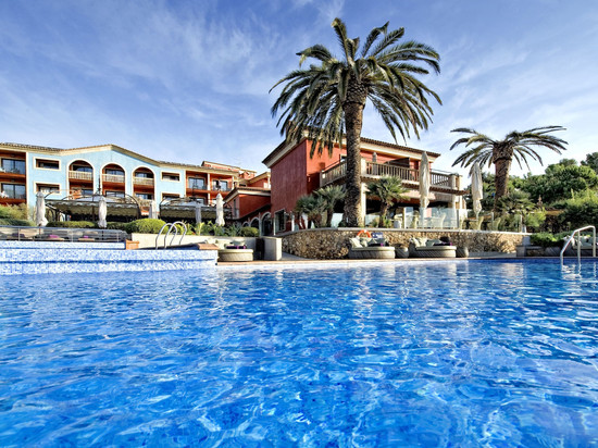 卡拉德尔丕塞勒斯水疗酒店