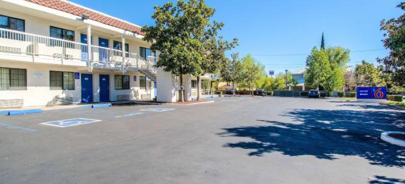 雷丁市南部酒店(Motel 6 Redding, CA - South)图片