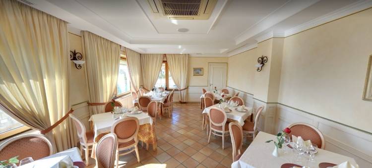 兰姆帕拉餐厅酒店(Hotel Ristorante la Lampara)图片