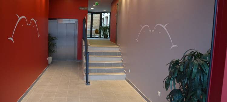 多芬英式酒店(Brit Hotel du Dauphin l'Aigle)图片