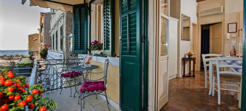 波塔安提卡公寓(Residence Porta Antica Centro Storico)图片