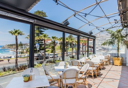 Hotel Ravesis Hotel Overview