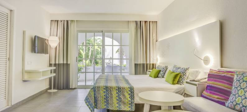 TUI MAGIC LIFE 卡拉帕达(Tui Magic Life Cala Pada - All Inclusive)图片