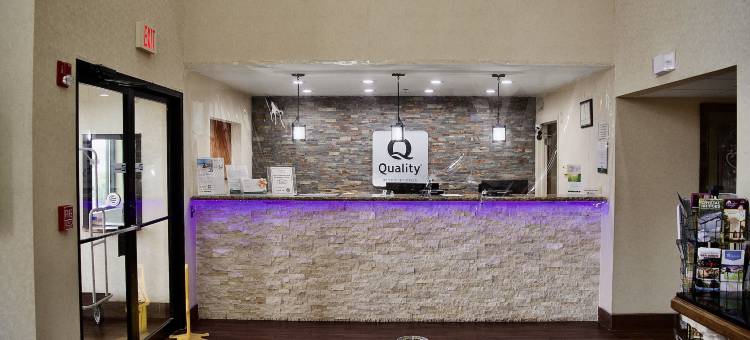 派恩布鲁夫凯艺套房酒店(Quality Inn & Suites Pine Bluff)图片