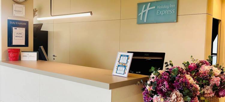 Holiday Inn Express 潘普洛纳(Holiday Inn Express Pamplona)图片