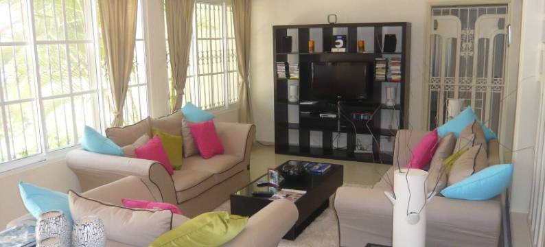 洛斯阿尔门德罗斯别墅 - 2个私人泳池和网球场和匹克球场(Villa Los Almendros - 2 Private Pools & Tennis & Pickle Ball)图片