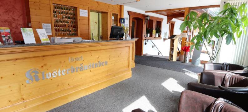 克劳斯坦波拉斯图本酒店(Hotel Klosterbräustuben)图片