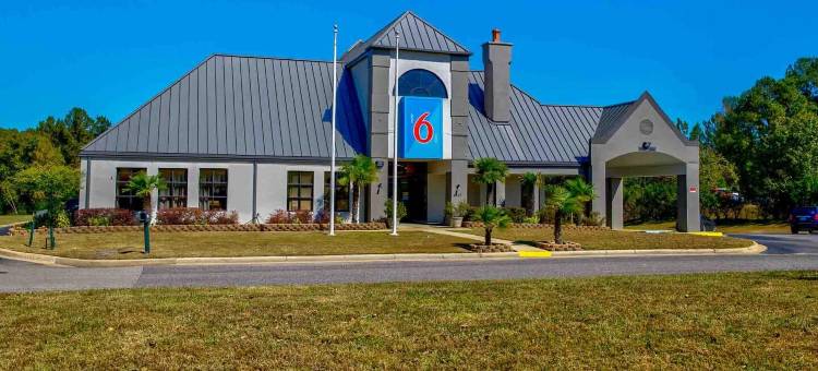 阿拉巴马伯明翰 - 医学中心 6 号汽车旅馆(Motel 6 Birmingham, Al - Medical Center)图片