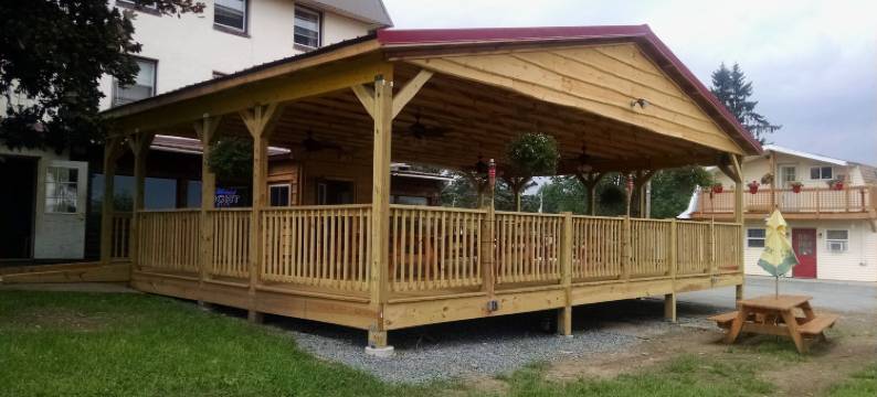 莱克伍德旅馆(Lakewood Lodge & Restaurant)图片