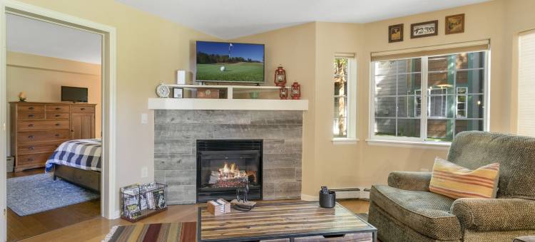 901疯狂马圈2卧室公寓由RedAwning(901 Crazy Horse Circle Condo)图片