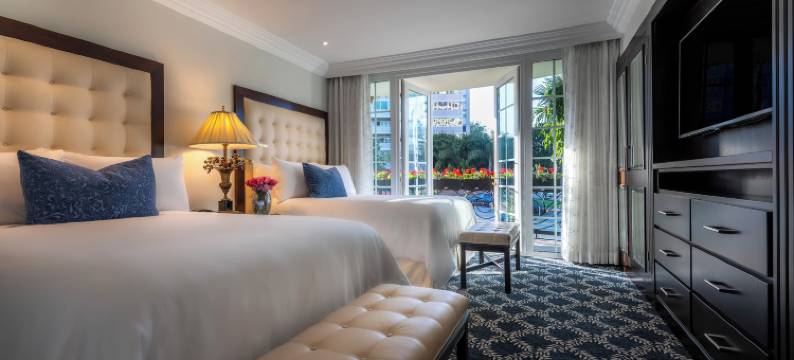 比佛利山广场酒店和水疗中心(Beverly Hills Plaza Hotel & Spa)图片