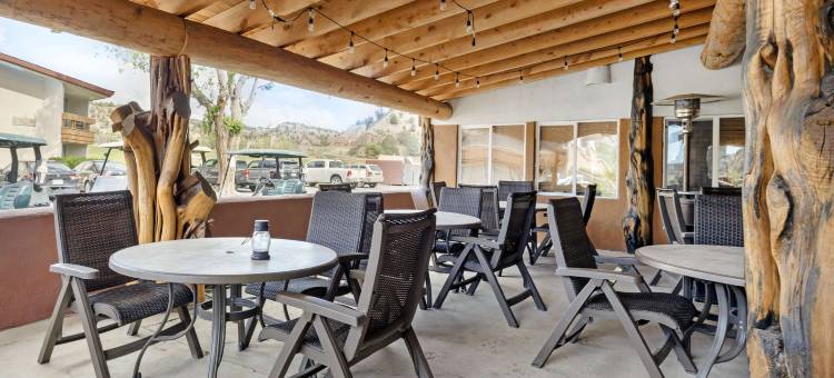 东锡安雷鸟贝斯特韦斯特酒店(Best Western East Zion Thunderbird Lodge)图片