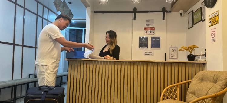 OYO 1155 狂欢节旅馆(OYO 1155 Carnivale Inn)图片