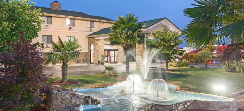 安德森-克莱姆森区温德姆速8酒店(Super 8 by Wyndham Anderson/Clemson Area)图片