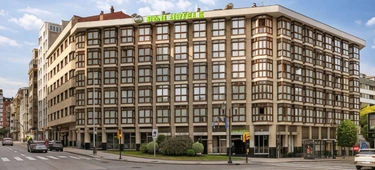 希洪中心贝戈尼亚住宿加早餐酒店(B&B HOTEL Gijón Centro Begoña)图片