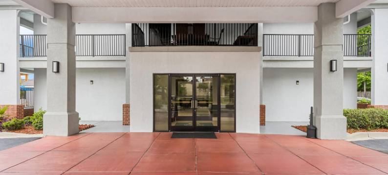 萨凡纳北温特沃斯港凯艺酒店(Quality Inn Port Wentworth Savannah North)图片