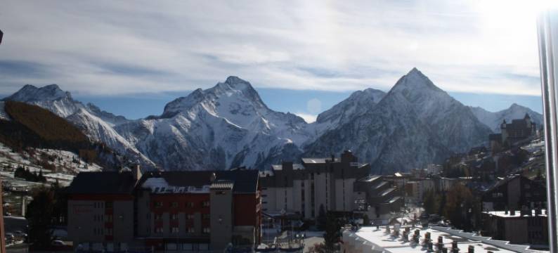 Alpine Comfort with Balcony图片