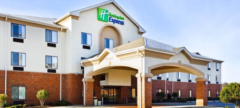 Holiday Inn Express 森林城市(Holiday Inn Express FOREST CITY by IHG)图片
