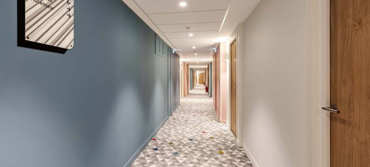 里尔千禧城住宿加早餐酒店(B&B Hotel Lille Lillenium Eurasanté)图片