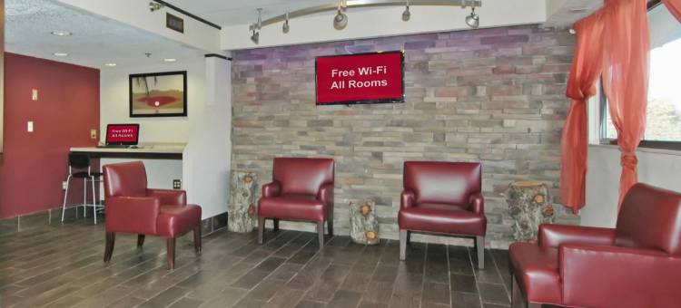 红顶PLUS+酒店-芝加哥霍夫曼庄园(Red Roof PLUS+ Chicago - Hoffman Estates)图片