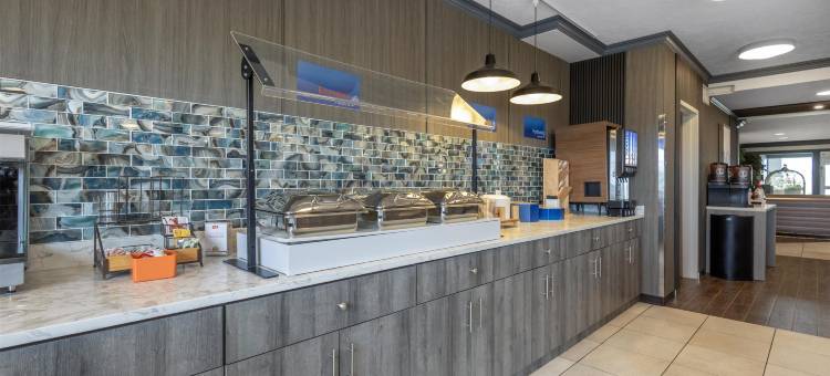 道森克里克智选假日套房酒店(Hotel Dawson Creek, SureStay Collection by Best Western)图片