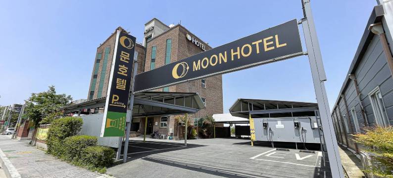 张城休(Hyumotel)图片