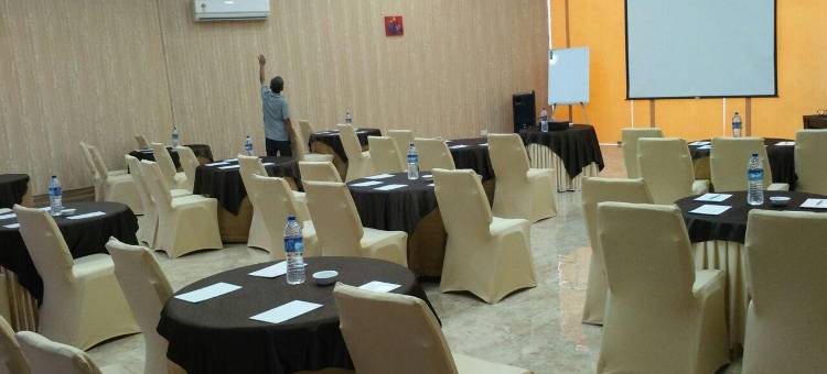 罗那瓦拉坎达拉天鹅绒县水疗度假村(Velvet County Resort and Spa Lonavala  Khandala)图片