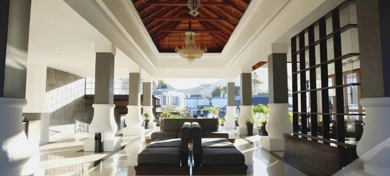 托莫洪大师度假村(Grand Master Villa Tomohon)图片