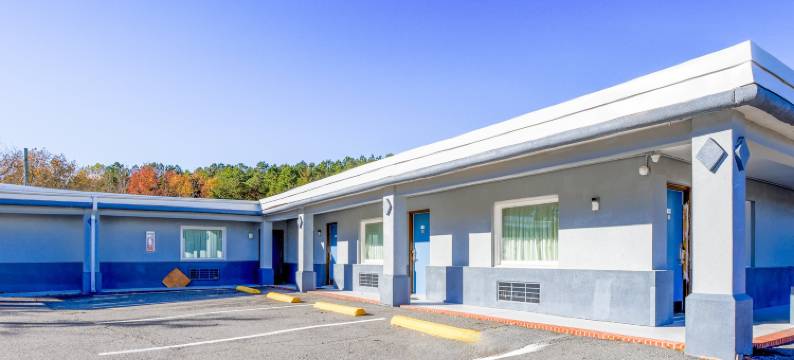 Whispering Pines by Hotel O 怀特斯通 VA(Whispering Pines by Hotel O Whitestone VA)图片