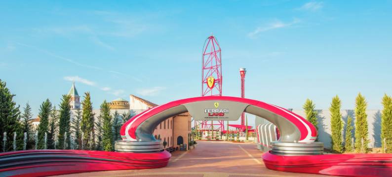 由波特文图拉世界运营的东西风别墅中心(Ponient Vila Centric by PortAventura World)图片