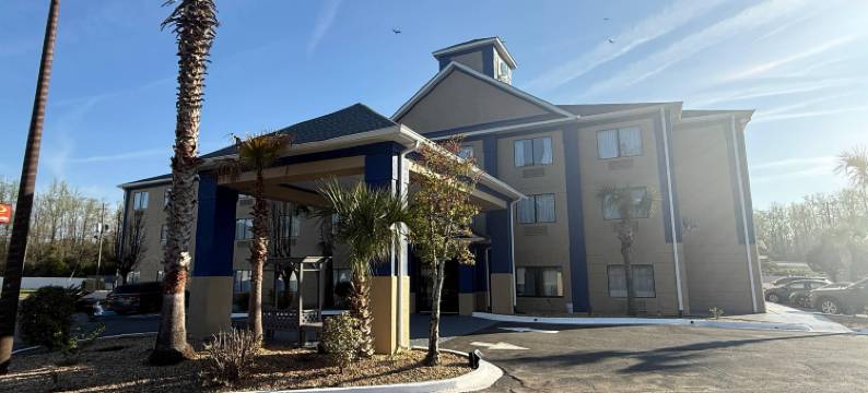 杰瑟普酒店及套房(Jesup Inn & Suites)图片