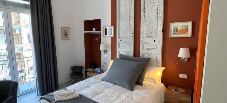 波埃里奥车站客房及公寓(Poerio Station Rooms & Apartment)图片