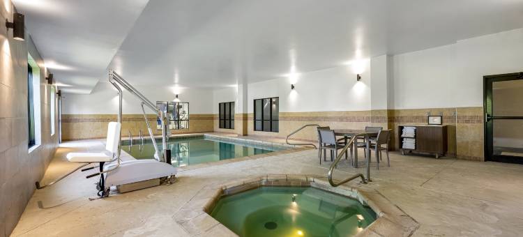 智选假日套房酒店罗拉 - 密苏里大学科技(Holiday Inn Express & Suites ROLLA - UNIV OF MISSOURI S&T by IHG)图片