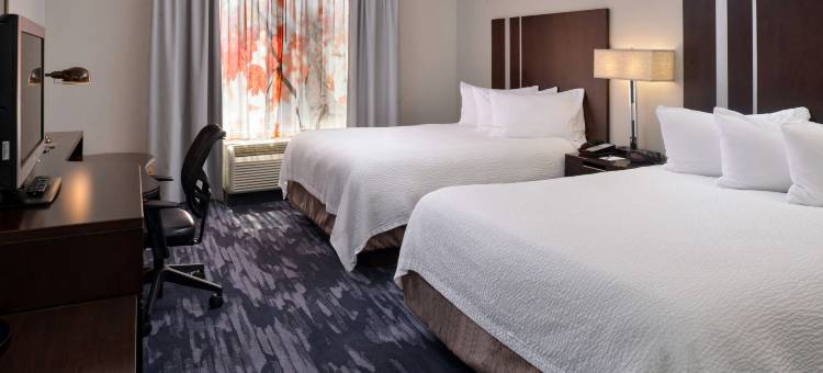锡达拉皮兹万枫酒店及套房(Fairfield Inn & Suites Cedar Rapids)图片