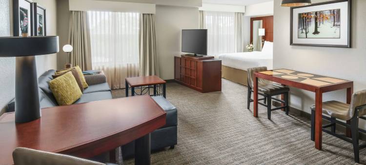 伯灵顿科尔切斯特居家酒店(Residence Inn Burlington Colchester)图片